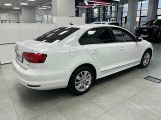 2016 Volkswagen Jetta VI Рестайлинг, белый, 1570000 рублей, вид 5