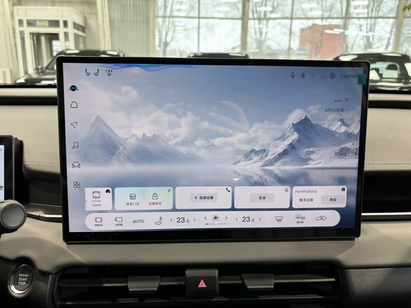 2026 Toyota RAV4 VI (XA60), белый - вид 15