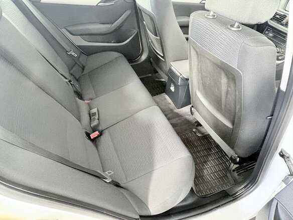 2014 BMW X1 20i I (E84) Рестайлинг, белый - вид 15