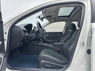 2022 Honda Civic XI, белый, 1500000 рублей, вид 4