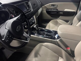 2018 Kia Carnival III, чёрный, 2450000 рублей, вид 3