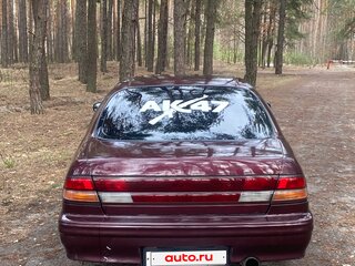 1996 Nissan Maxima IV (A32), красный, 240000 рублей, вид 3