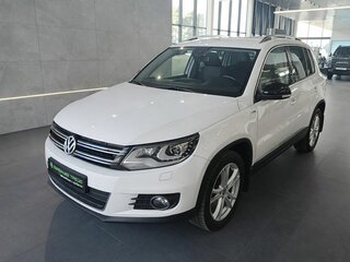 2013 Volkswagen Tiguan I Рестайлинг, белый, 979000 рублей, вид 3