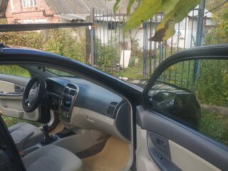 2006 Kia Cerato I, чёрный, 280000 рублей, вид 4