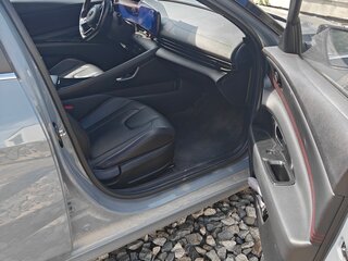 2021 Hyundai Elantra VII (CN7), чёрный, 1950000 рублей, вид 5