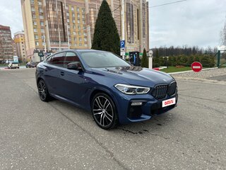 2021 BMW X6 40d III (G06), синий, 9500000 рублей, вид 4