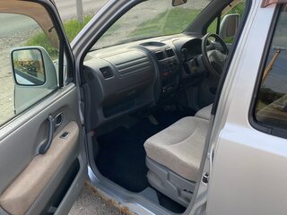2000 Suzuki Wagon R+ Solio II, серебристый, 180000 рублей, вид 5