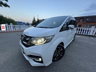 2016 Honda Stepwgn V, белый, 1800000 рублей, вид 4