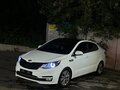 2015 Kia Rio III Рестайлинг, белый, 900000 рублей - вид 9
