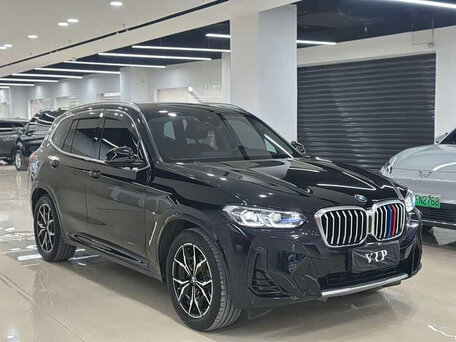 2024 BMW X3 25i xDrive III (G01) Рестайлинг, чёрный, 4127475 рублей, вид 3