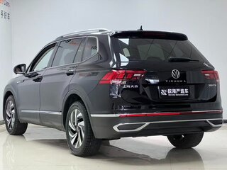 2023 Volkswagen Tiguan L II Рестайлинг (China Market), чёрный, 1970000 рублей, вид 4