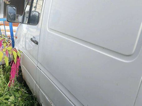 1998 Mercedes-Benz Sprinter, белый, 290000 рублей, вид 5