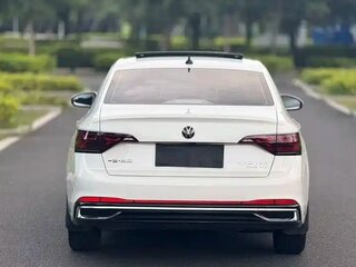 2023 Volkswagen Sagitar III Рестайлинг, белый, 1805000 рублей, вид 2