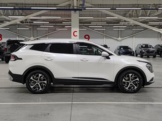 2022 Kia Sportage V, белый, 2940000 рублей, вид 4