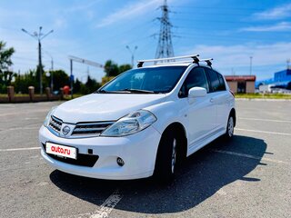 2012 Nissan Tiida I Рестайлинг, белый, 650000 рублей, вид 1