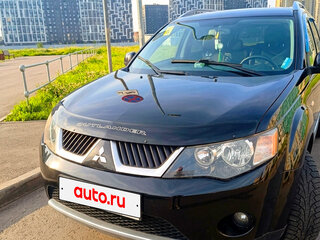 2008 Mitsubishi Outlander II, чёрный, 950000 рублей, вид 2
