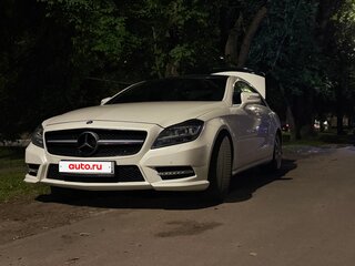 2013 Mercedes-Benz CLS 350 CDI II (C218), белый, 2200000 рублей, вид 3