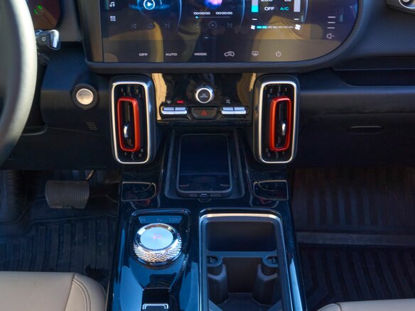 2025 Haval Dargo I, белый - вид 18