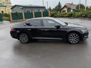 2024 Skoda Superb III Рестайлинг, чёрный, 3390000 рублей, вид 2