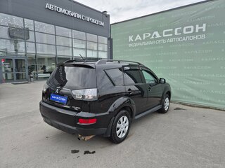 2011 Mitsubishi Outlander II Рестайлинг, чёрный, 980000 рублей, вид 2