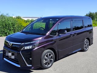 2019 Toyota Voxy III (R80) Рестайлинг, фиолетовый, 2650000 рублей, вид 1