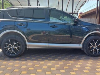 2017 Toyota RAV4 IV (XA40) Рестайлинг, серый, 3150000 рублей, вид 1