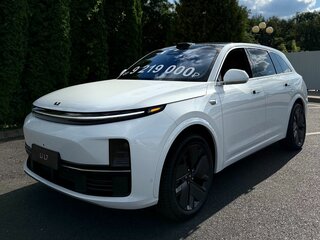 2025 Li Auto (Lixiang) L7 52.3 kWh I Рестайлинг, белый, 10690000 рублей, вид 1