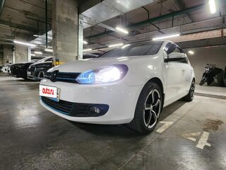 2011 Volkswagen Golf VI, белый, 1200000 рублей, вид 1