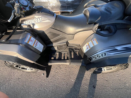2011 Arctic Cat 550 Series, серый, 723000 рублей, вид 5