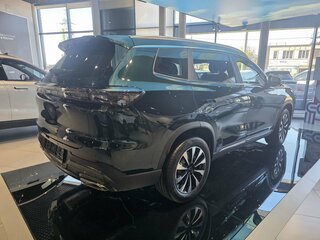 2026 Tenet T8, зелёный, 3099000 рублей, вид 5