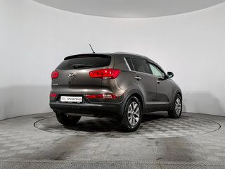 2015 Kia Sportage III Рестайлинг, коричневый, 1175900 рублей, вид 5