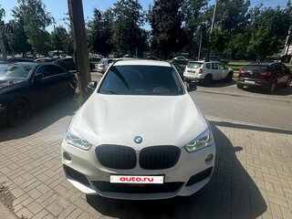 2018 BMW X1 20i xDrive II (F48), белый, 2400000 рублей, вид 2