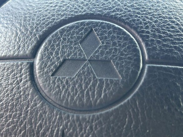 2004 Mitsubishi Outlander I, серый - вид 13