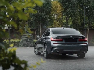 2021 BMW 3 серии 320d xDrive VII (G2x), серый, 4590000 рублей, вид 3