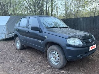 2015 Chevrolet Niva I Рестайлинг, чёрный, 460000 рублей, вид 2