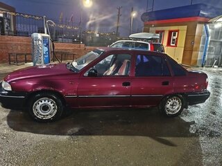 2006 Daewoo Nexia I, пурпурный, 95000 рублей, вид 4