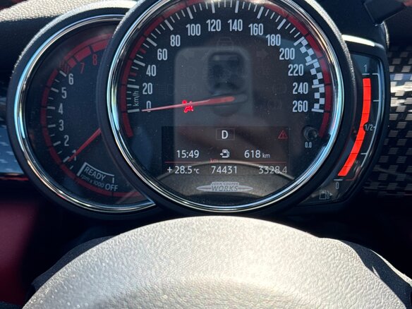 2019 Mini Hatch JCW III (F55/F56) Рестайлинг, серебристый, 2400000 рублей - вид 13