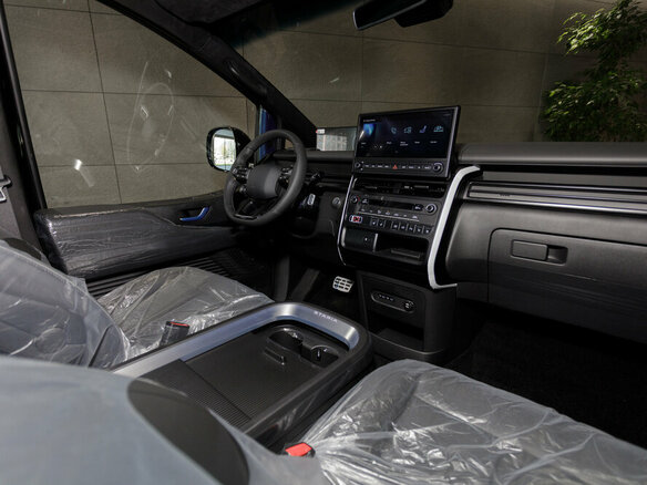 2026 Hyundai Staria I, чёрный, 10899000 рублей - вид 20