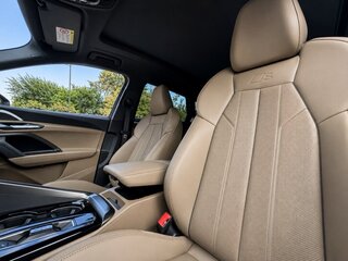 2026 Audi Q5 40 TFSI III (GU), зелёный, 6110010 рублей, вид 5