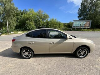 2009 Hyundai Elantra IV (HD), бежевый, 650000 рублей, вид 3