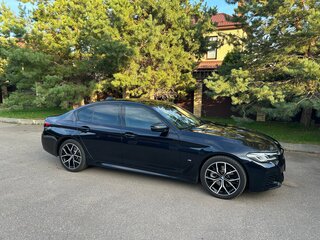 2021 BMW 5 серии 520d xDrive VII (G30/G31/G38) Рестайлинг, чёрный, 4630000 рублей, вид 1