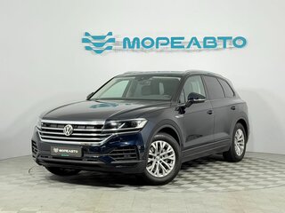 2019 Volkswagen Touareg III, синий, 4835000 рублей, вид 1