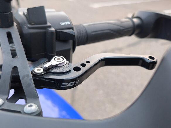 2017 Yamaha MT-09 Tracer (FJ-09), синий, 830000 рублей - вид 14