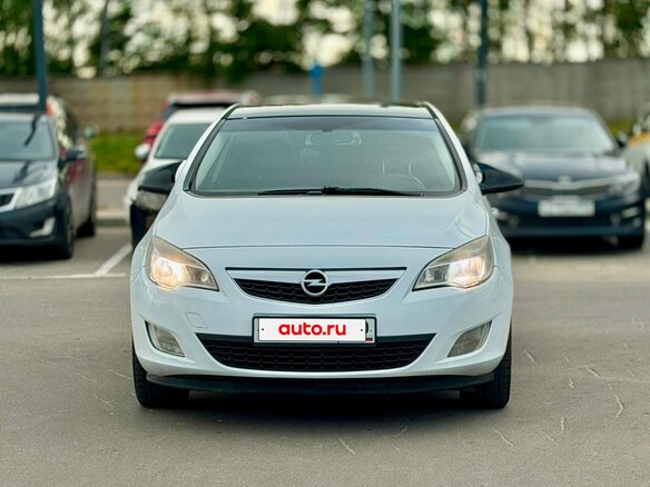2012 Opel Astra J, белый - вид 27