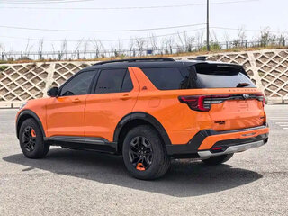 2024 Ford Explorer VI Рестайлинг (China Market), оранжевый, 8000000 рублей, вид 4