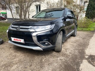 2016 Mitsubishi Outlander III Рестайлинг 2, чёрный, 1650000 рублей, вид 3
