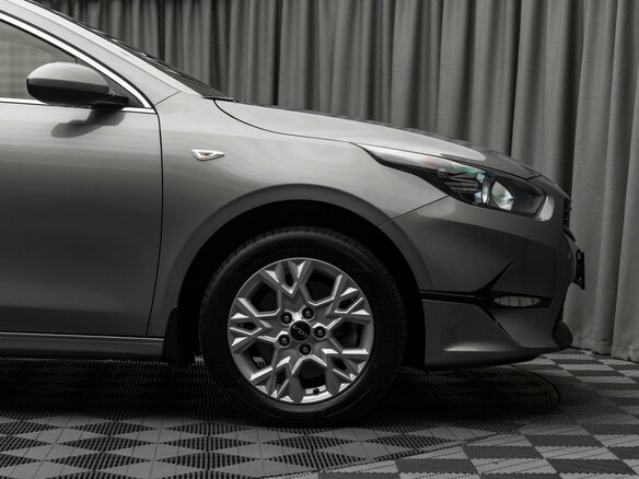 2022 Kia Ceed III Рестайлинг, серый - вид 20