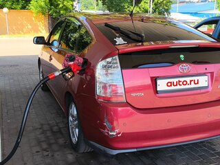 2008 Toyota Prius II Рестайлинг (XW20), красный, 500000 рублей, вид 4