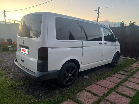 2010 Volkswagen Transporter T5 Рестайлинг, белый, 1400000 рублей - вид 4