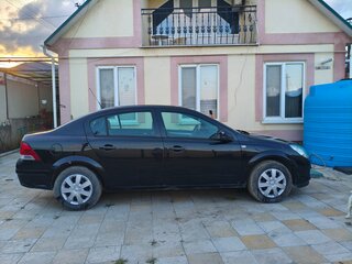 2014 Opel Astra H Рестайлинг, чёрный, 870000 рублей, вид 2